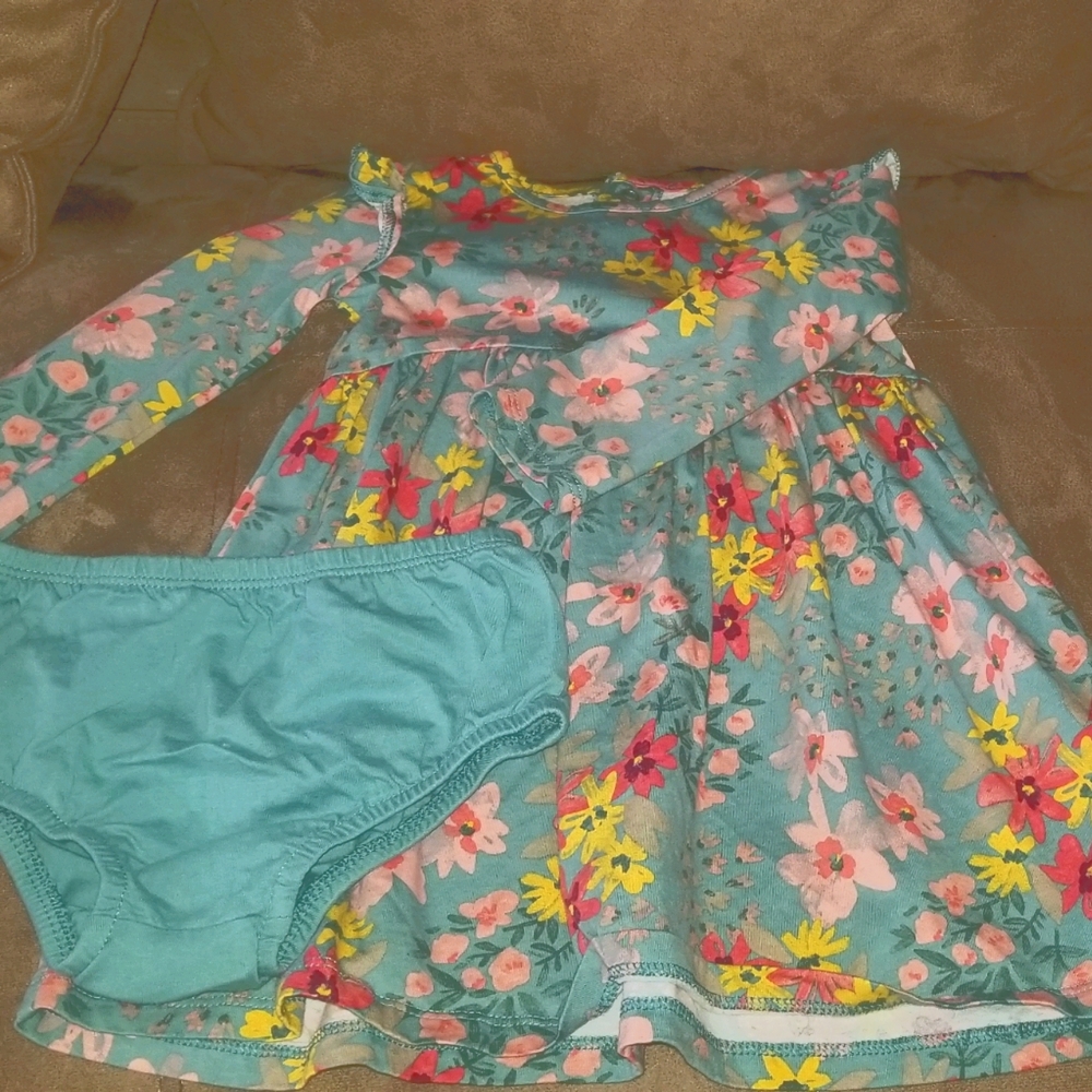 Girls dress